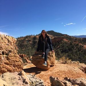 Meet your Posher, Jade